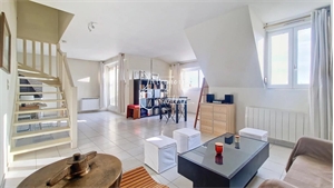 duplex-triplex à la vente -   56000  VANNES, surface 69 m2 vente duplex-triplex - UBI461619464